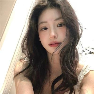 小姨多鹤 海报