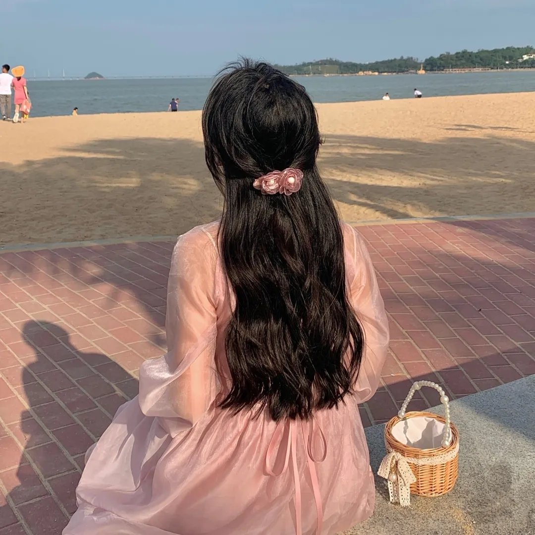 亲爱的萨玛 海报